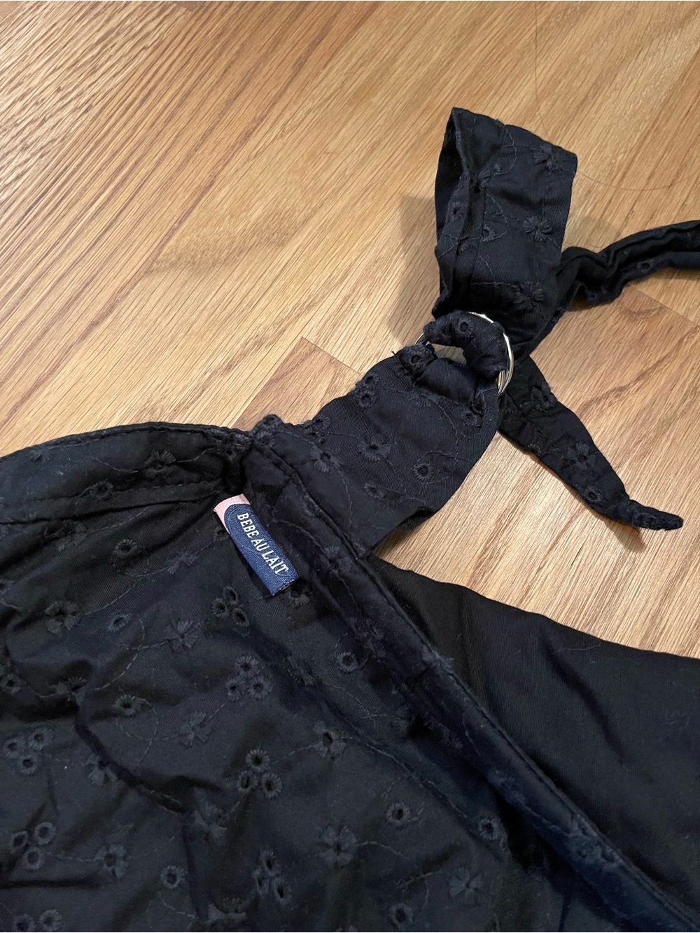 Bebe Au Lait - Black Eyelet Nursing Cover